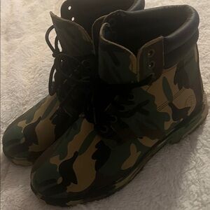 Camouflage Men's Boots
